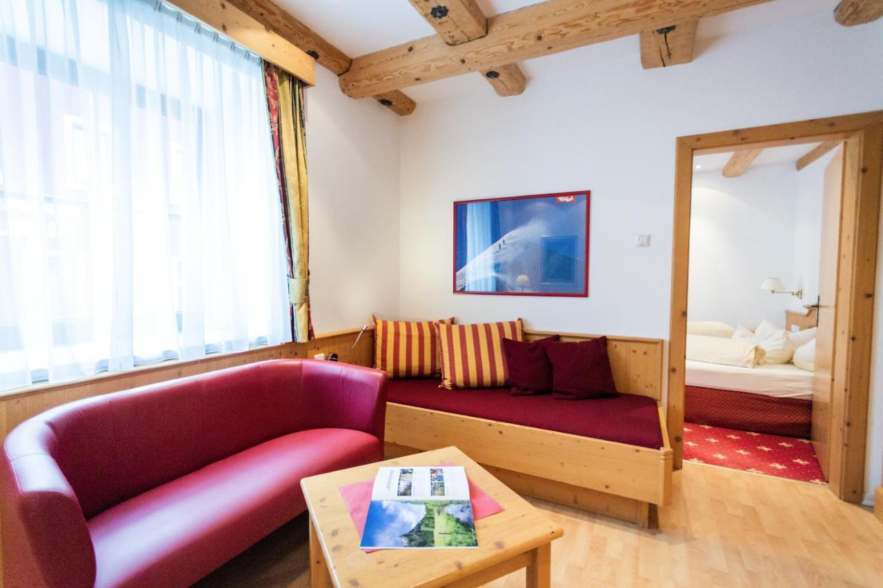 Hotel Aktiv Zur Rose 4*