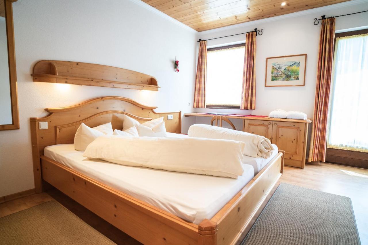 Aktiv Zur Rose Hotel 4*