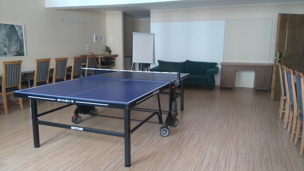 Hotel Aktiv Zur Rose 4*